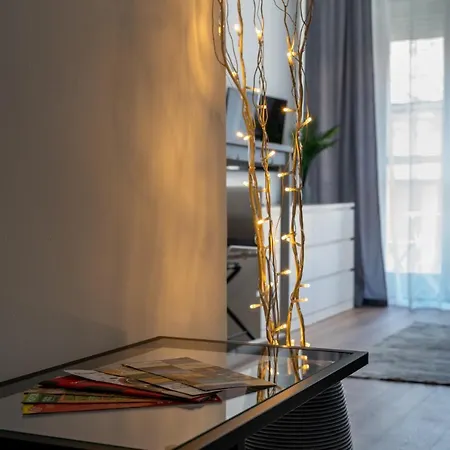Sweet Apartment *